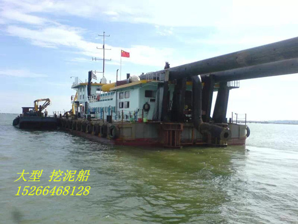 山东大型挖泥船