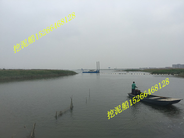 海叉子挖泥船